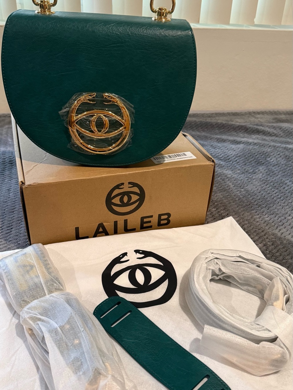 LAILEB Green Half Moon Crossbody Bag Gold Hardware Magnetic Closure Box Dust - Picture 3 of 10
